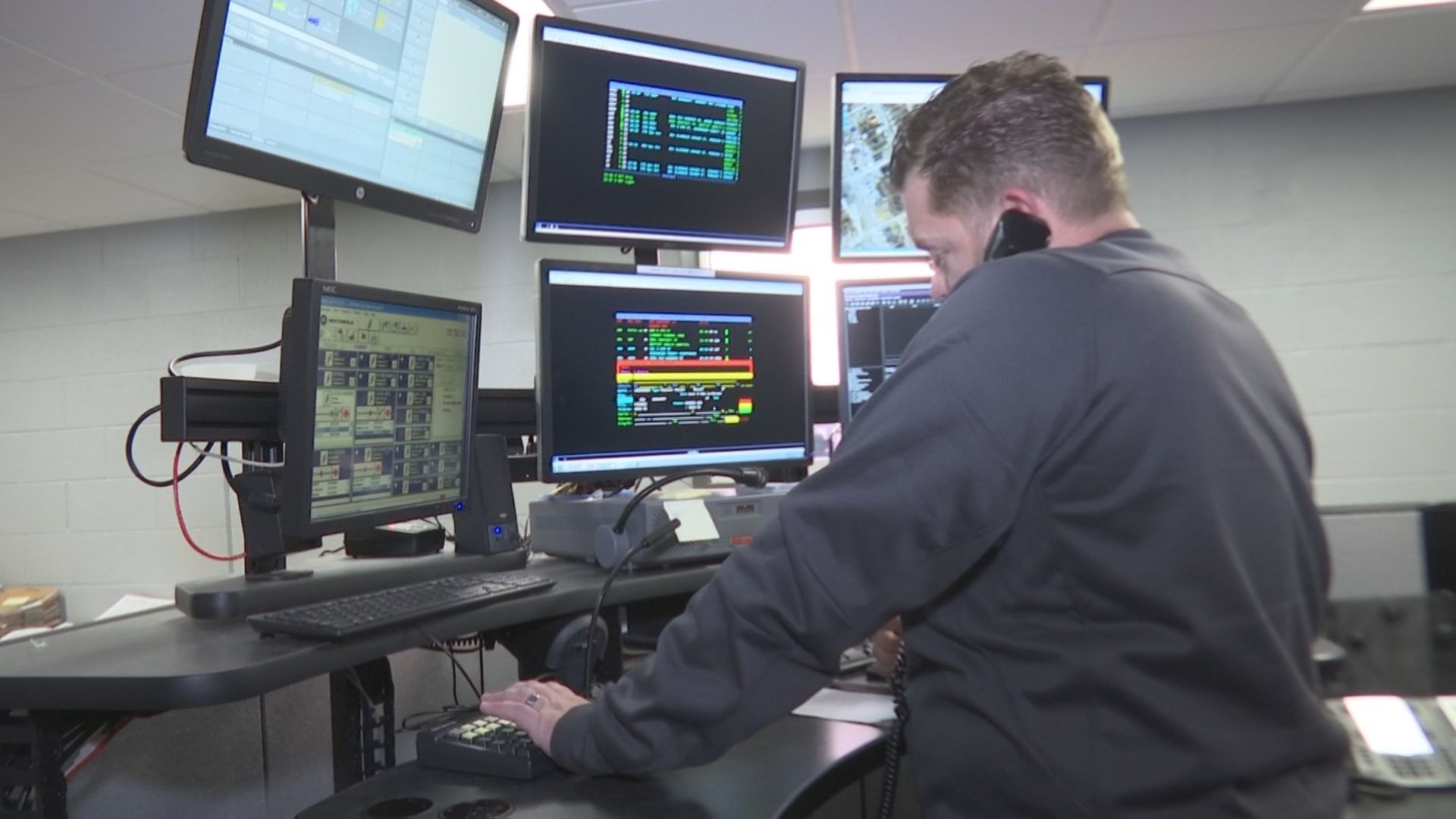 e-911 center